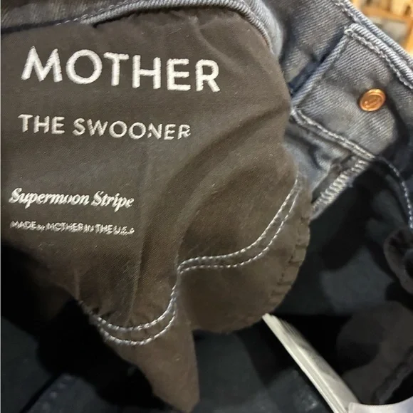 Mother Denim The Swooner jeans size 25 - Picture 2 of 3